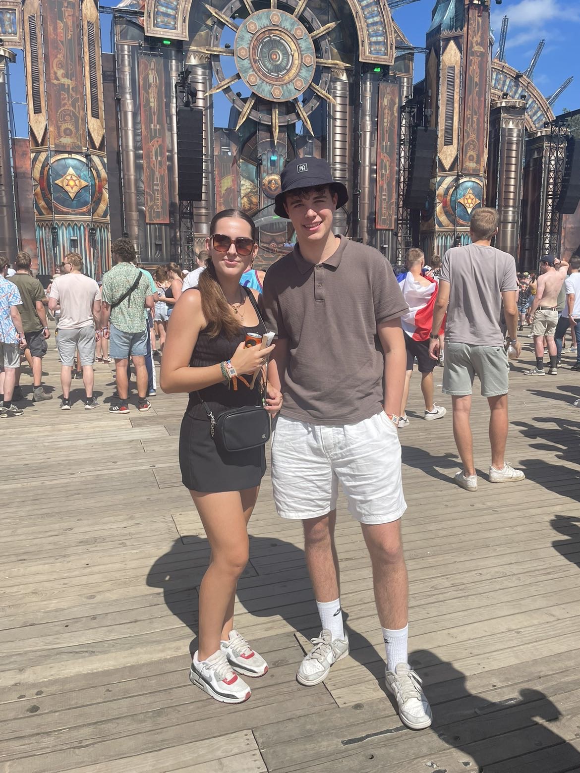 The Qontinent